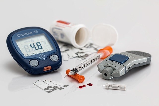 Prístroj na meranie hladiny cukru v krvi.jpg